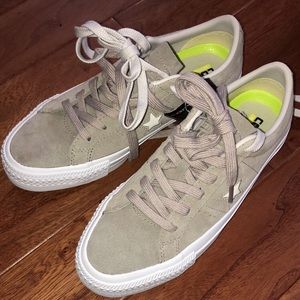 BRAND NEW One Star Pro OX Light Grey Converse